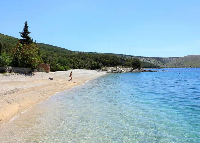 Ferienhaus House With A Parking Space Ustrine, Cres - 22967 Ustrine