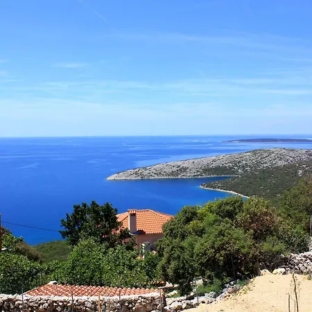 House With A Parking Space Ustrine, Cres - 22967 *