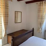 House With A Parking Space Ustrine, Cres - 22967 Semesterbostad